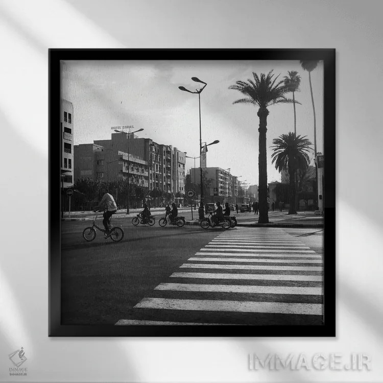 تابلو فقط انرژی مثبت اثر آمادئوس لانگ - نمای قابدار مشکی