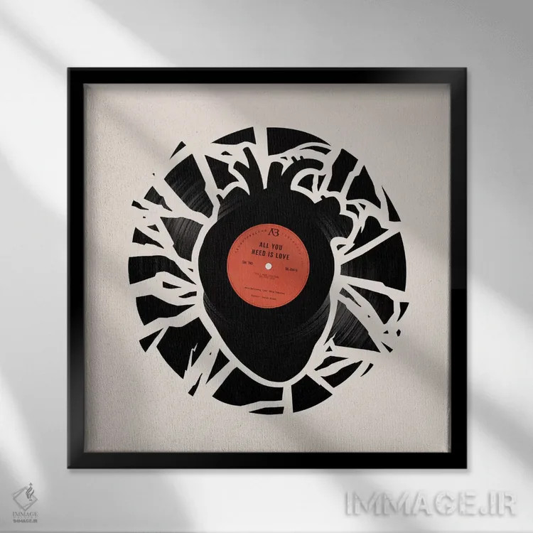 تابلو تنها چیزی که لازم داری عشق است اثر انکل دیکا - نمای قابدار مشکی