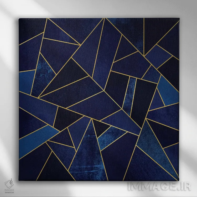 تابلو سنگ آبی با خطوط طلایی اثر الیزابت فردریکسون - نمای روبهرو روی دیوار