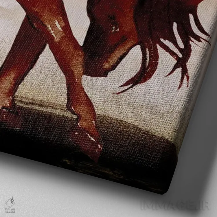 تابلو اسب قرمز I اثر الیزابت مدلی - نمای نزدیک بافت بوم