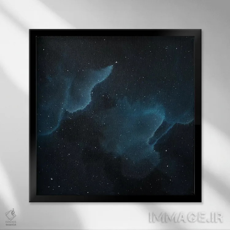 تابلو سحابی سه وسط اثر امیلی ماگون - نمای قابدار مشکی