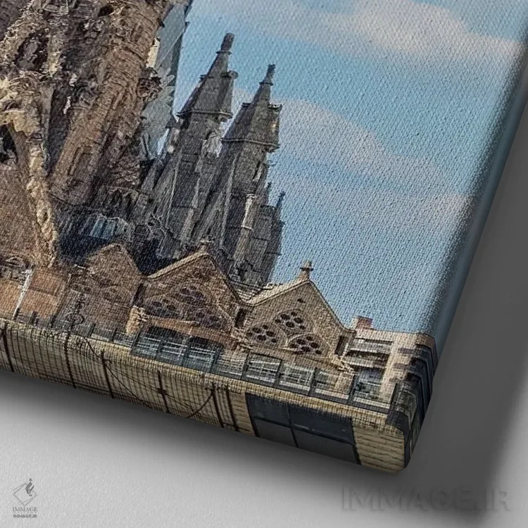 تابلو یادبود بارسلون اثر مانجیک پیکچرز (استودیو عکاسی یا فیلمسازی) - نمای نزدیک بافت بوم