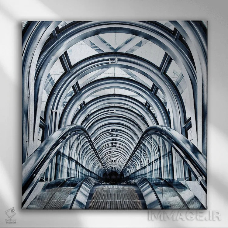 تابلو کلانشهر اثر مانجیک پیکچرز (استودیو عکاسی یا فیلمسازی) - نمای روبهرو روی دیوار