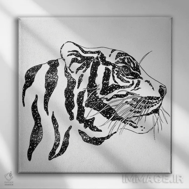 تابلو درخشان و سوزان اثر الا مازور - نمای روبهرو روی دیوار