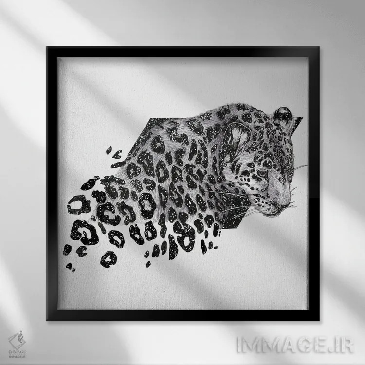 تابلو پلنگ کیهانی اثر الا مازور - نمای قابدار مشکی