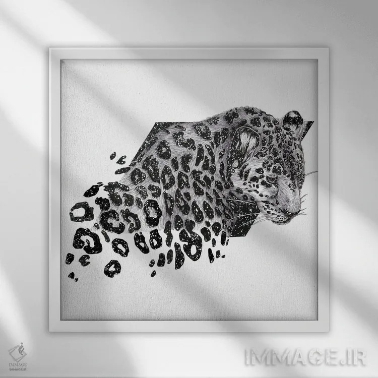 تابلو پلنگ کیهانی اثر الا مازور - نمای قابدار سفید