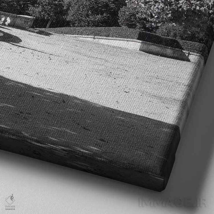 تابلو گذر در باغ اثر امیلی ناواس - نمای نزدیک بافت بوم