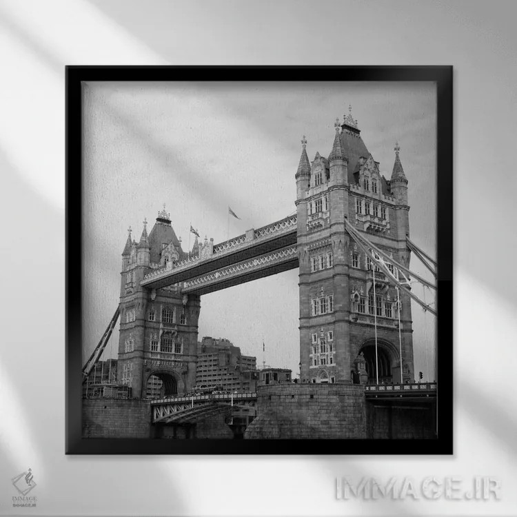 تابلو منظره لندن ۱ اثر امیلی ناواس - نمای قابدار مشکی