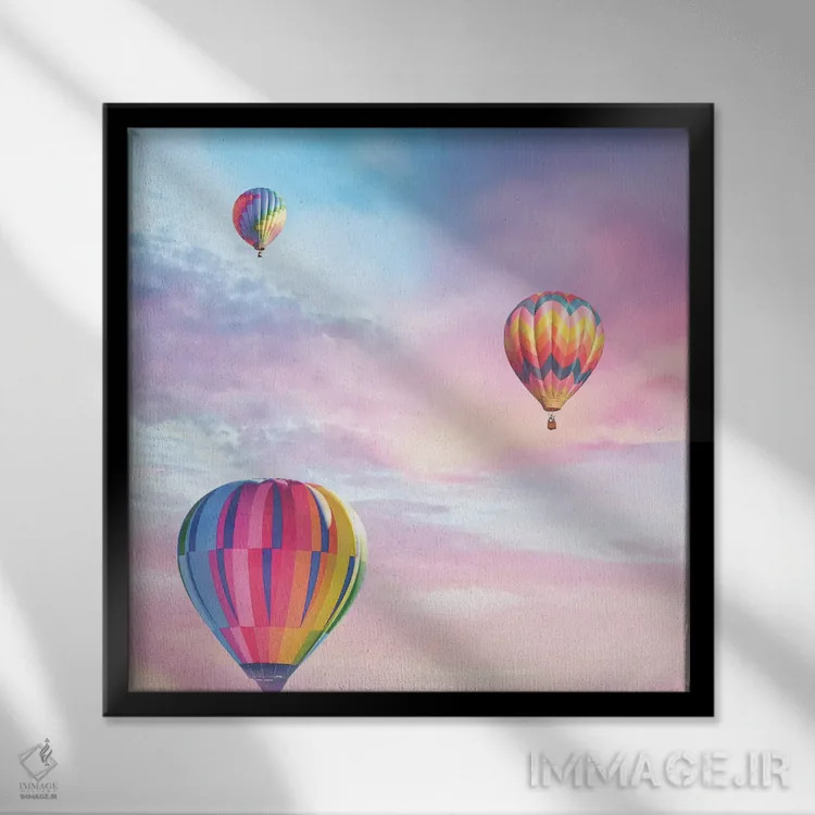 تابلو بالا و دورتر (پرواز) اثر ارین سامر - نمای قابدار مشکی