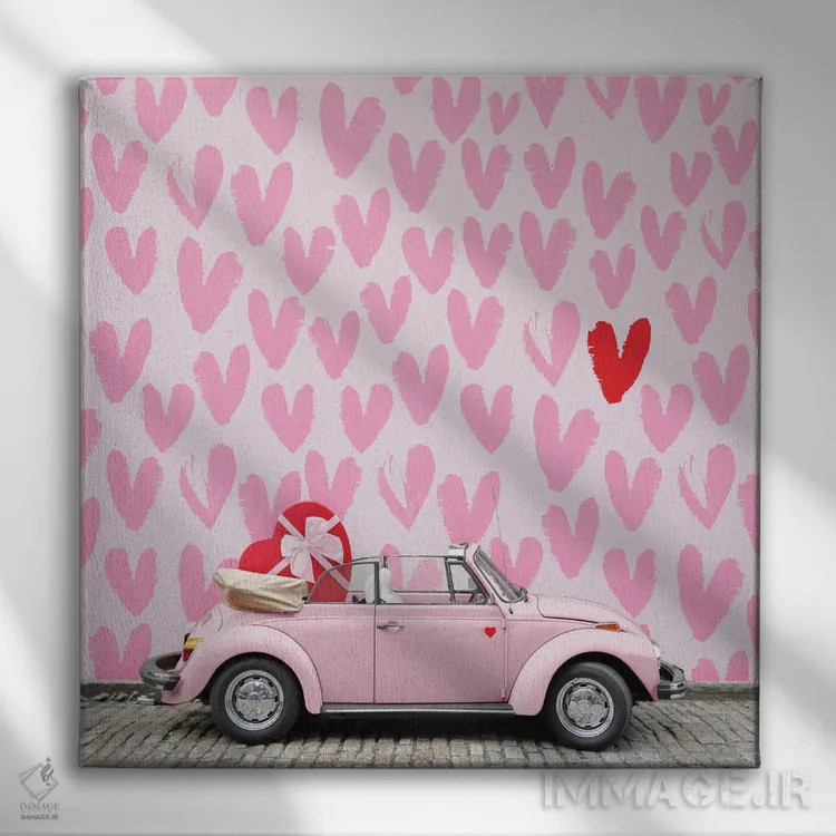 تابلو تحویل ویژه اثر ارین سامر - نمای روبهرو روی دیوار