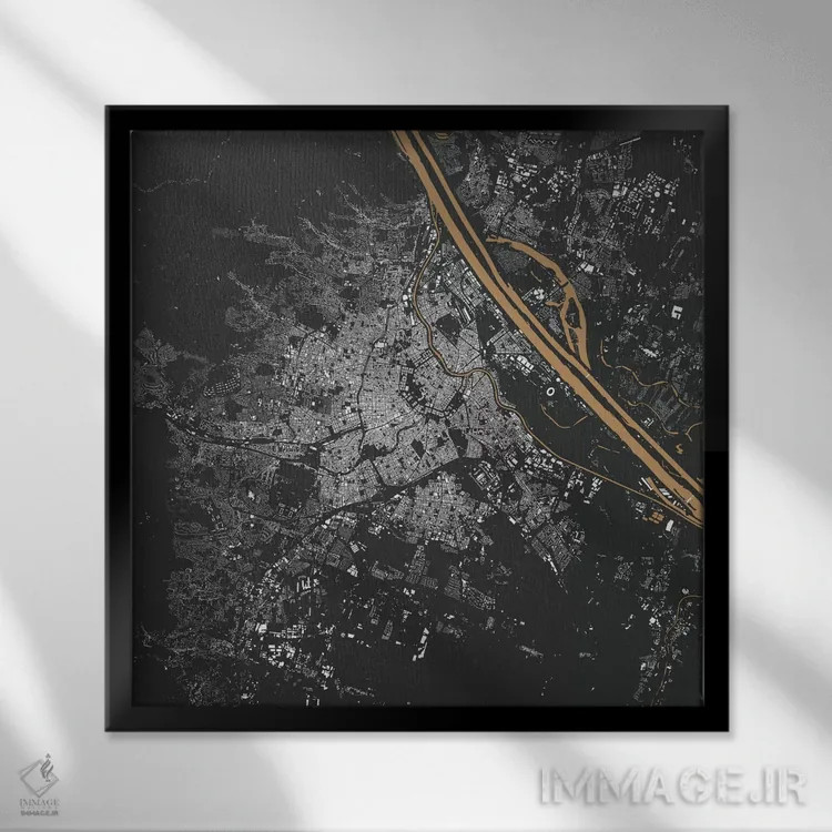 تابلو نقشهٔ شهری وین (طلایی) اثر اوربانمپ (نقشه شهری؛ استودیو نقشه یا طراح) - نمای قابدار مشکی