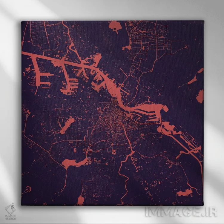 تابلو نقشهٔ شهری آمستردام (شب بنفش) اثر اوربانمپ (نقشه شهری؛ استودیو نقشه یا طراح) - نمای روبهرو روی دیوار