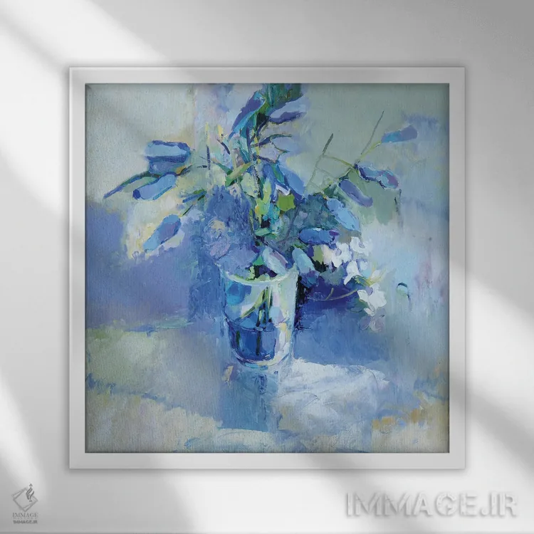 تابلو زنگولههای آبی (گل) اثر النا شرایبمن - نمای قابدار سفید
