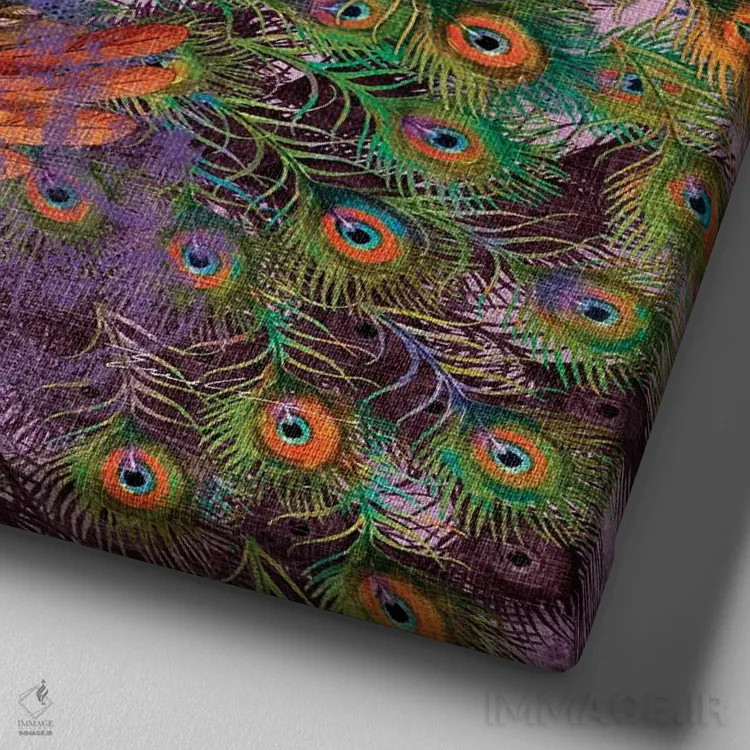 تابلو قدمزنی طاووس اثر اولیا دیزاینز (استودیو طراحی) - نمای نزدیک بافت بوم