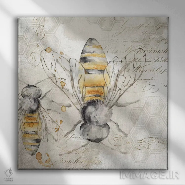 تابلو ملکه زنبور I اثر اوا واتس - نمای روبهرو روی دیوار