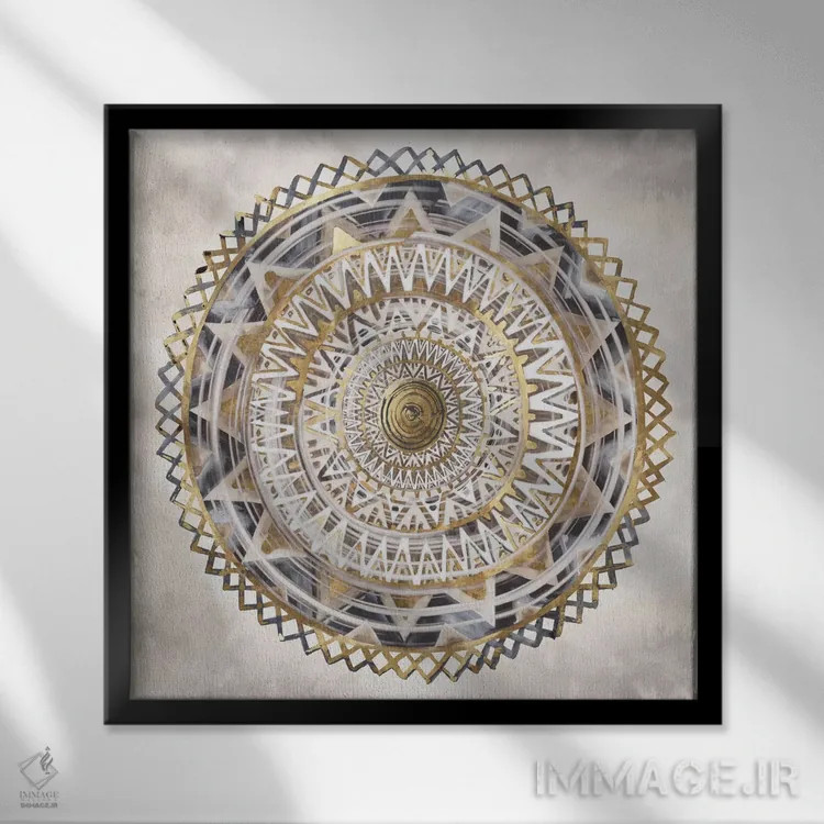 تابلو مدال زرین اثر اوا واتس - نمای قابدار مشکی