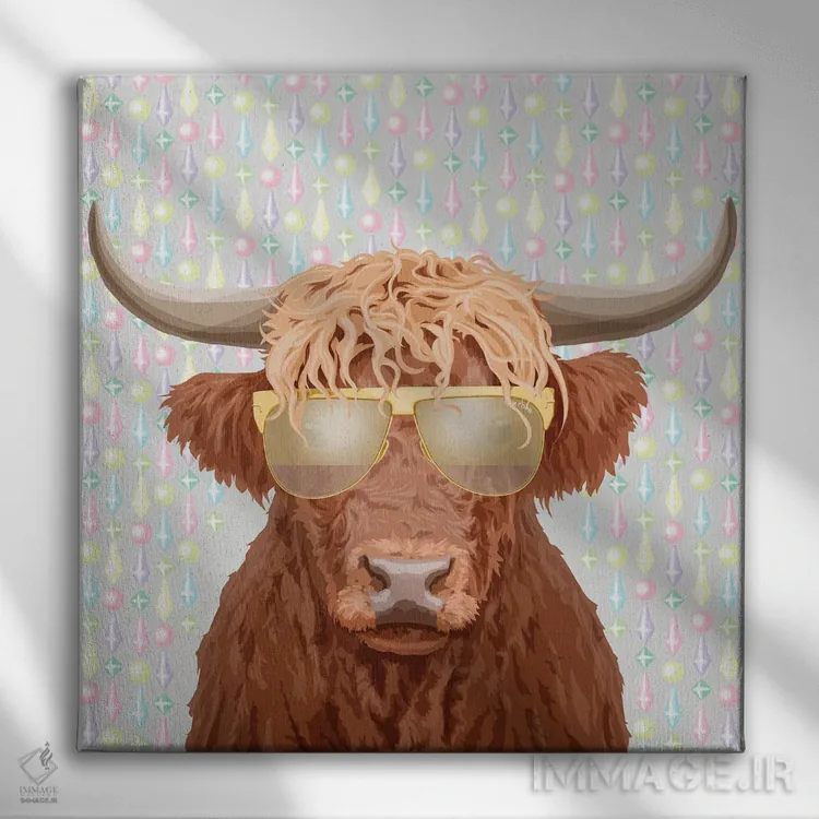 تابلو گاو نر با عینک تام فورد اثر الیزاوتا مولچانووا - نمای روبهرو روی دیوار