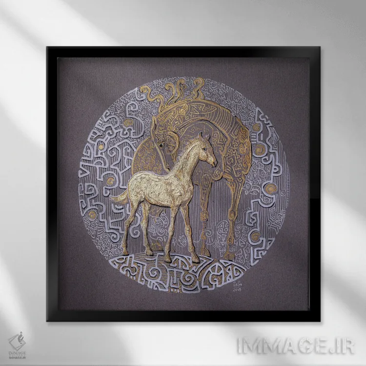 تابلو کرهاسب طلایی اثر فافا کورولوا - نمای قابدار مشکی