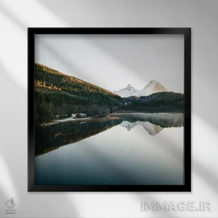 تابلو دریاچه خصوصی در هنگام غروب اثر فابیان فورتمن - نمای قابدار مشکی