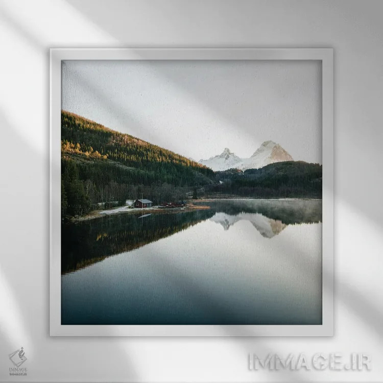 تابلو دریاچه خصوصی در هنگام غروب اثر فابیان فورتمن - نمای قابدار سفید