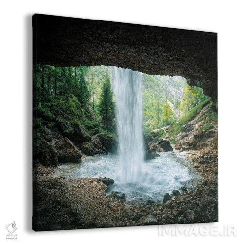 تابلو پشت آبشار اثر فابیان فورتمن - نمای پرسپکتیو محصول