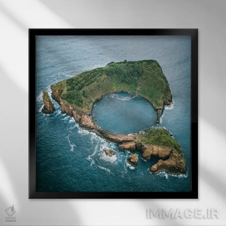 تابلو دایرهٔ کامل اثر فابیان فورتمن - نمای قابدار مشکی