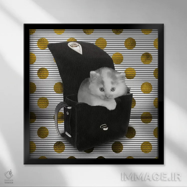 تابلو مخفیگاه مخفی من اثر فایو بای فایو کالکتیو - نمای قابدار مشکی