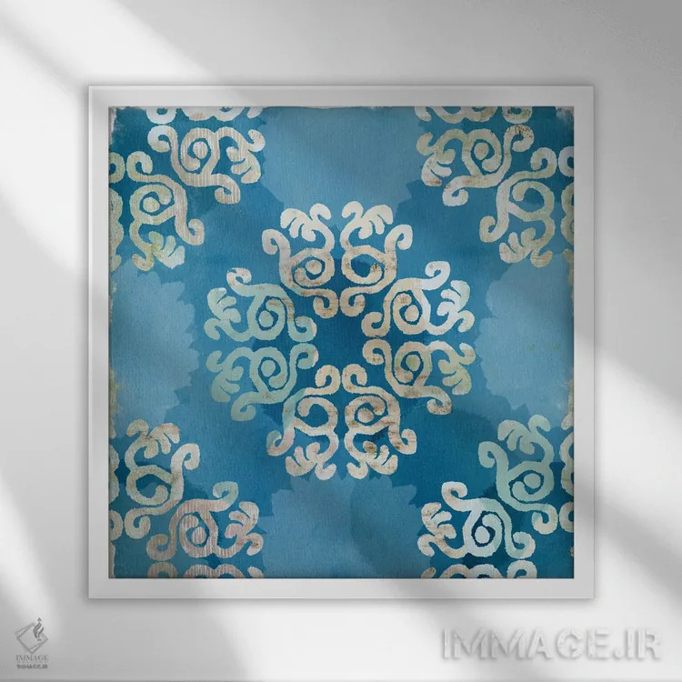 تابلو کاشی آبی سلطنتی ۱ اثر فلورا کوتا - نمای قابدار سفید