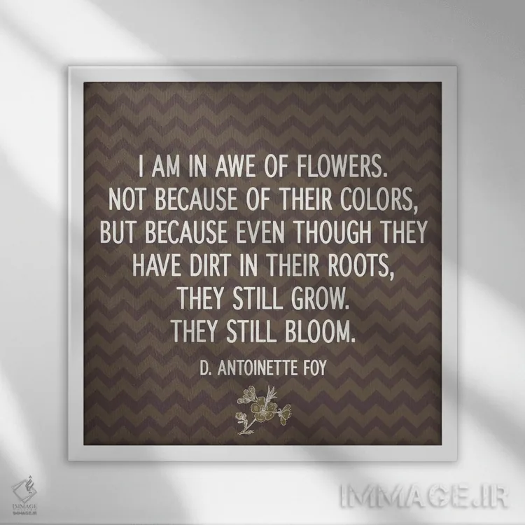 تابلو شگفتی گلها اثر فایو بای فایو کالکتیو - نمای قابدار سفید