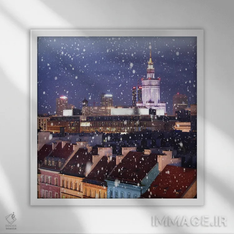 تابلو برف ابتدا روی پشتبامها میافتد، ورشو اثر فلوریان اولبرشتس - نمای قابدار سفید