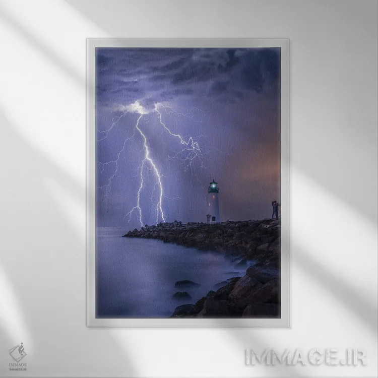 تابلو بوسهٔ صاعقه اثر برنت شاونور - نمای قابدار سفید