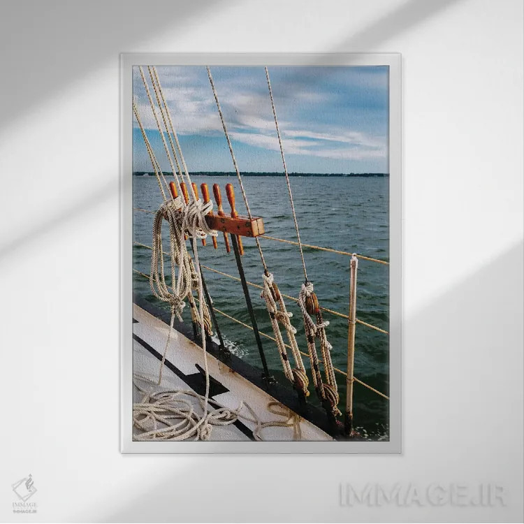 تابلو قایق بادبانی چارلستون IV اثر بثانی یانگ - نمای قابدار سفید