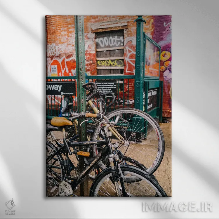 تابلو دوچرخه بروکلین II اثر بثانی یانگ - نمای روبهرو روی دیوار