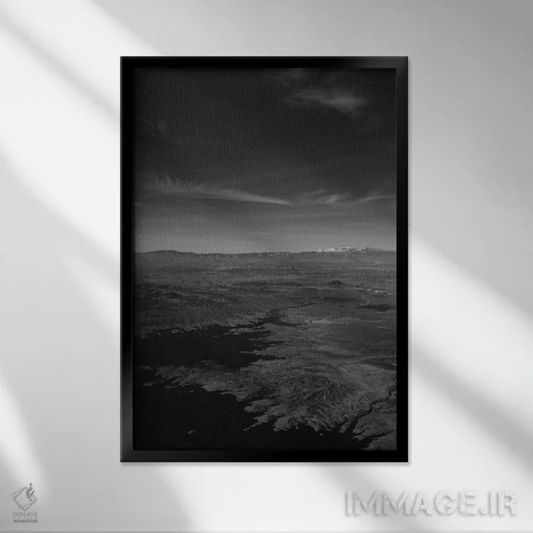 تابلو بر فراز لاس وگاس دو اثر بثانی یانگ - نمای قابدار مشکی