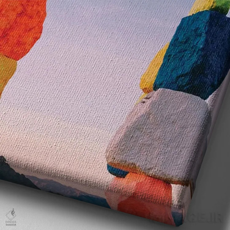 تابلو ماه هفت کوه جادویی دو اثر بثانی یانگ - نمای نزدیک بافت بوم