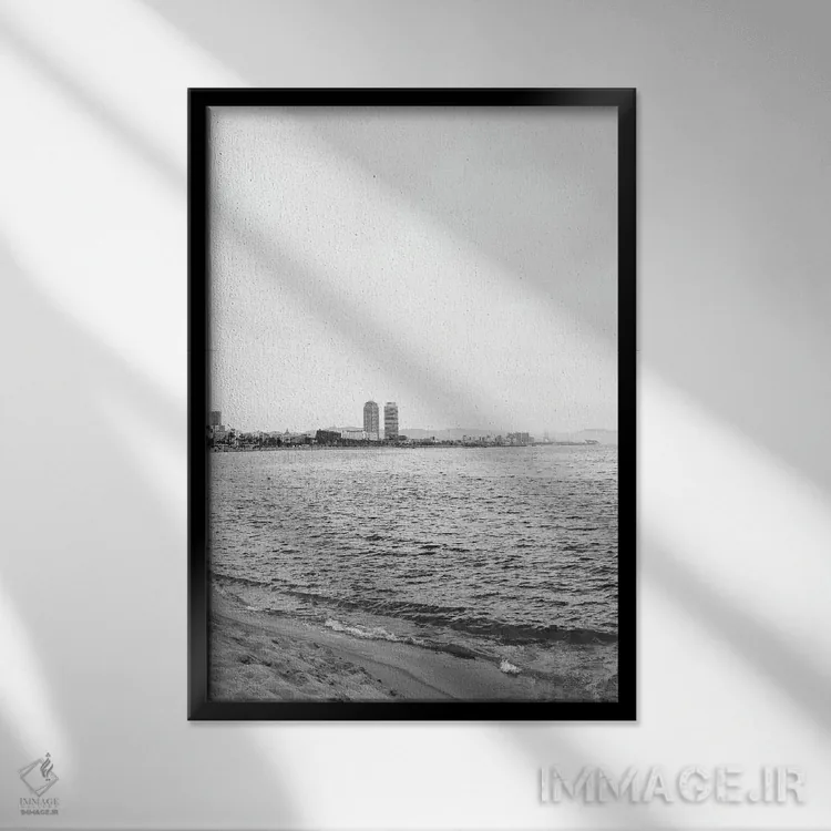 تابلو ساحل بارسلونا دو اثر بثانی یانگ - نمای قابدار مشکی