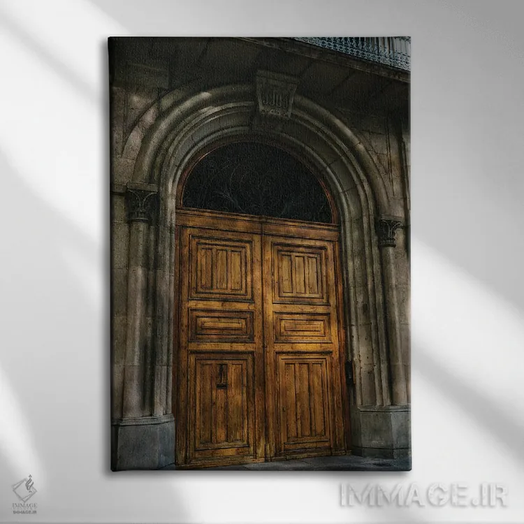 تابلو سایههای بارسلونا دو اثر بثانی یانگ - نمای روبهرو روی دیوار