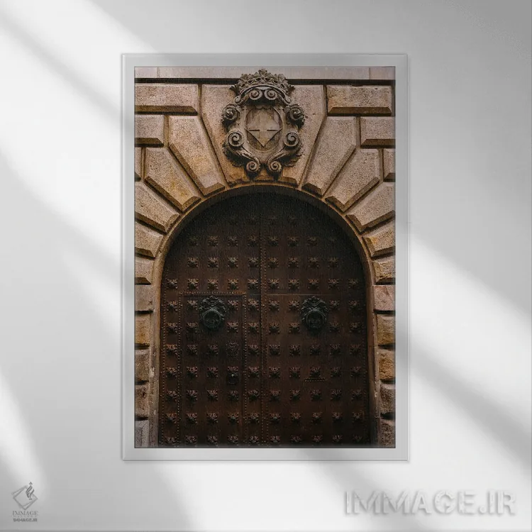 تابلو درهای بارسلونا اثر بثانی یانگ - نمای قابدار سفید