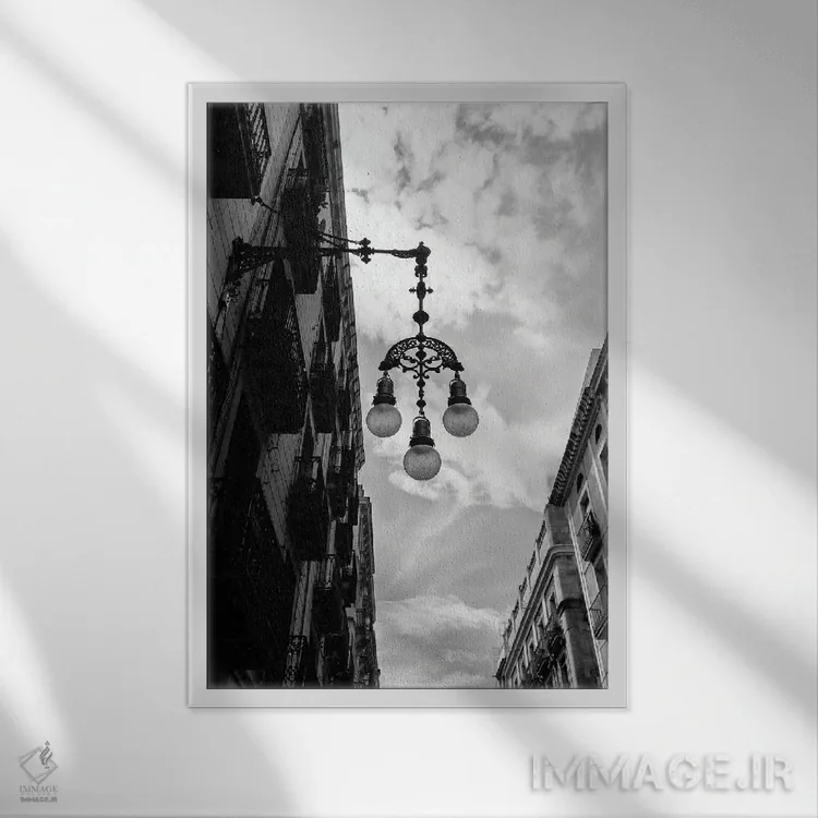 تابلو چراغهای بارسلونا اثر بثانی یانگ - نمای قابدار سفید