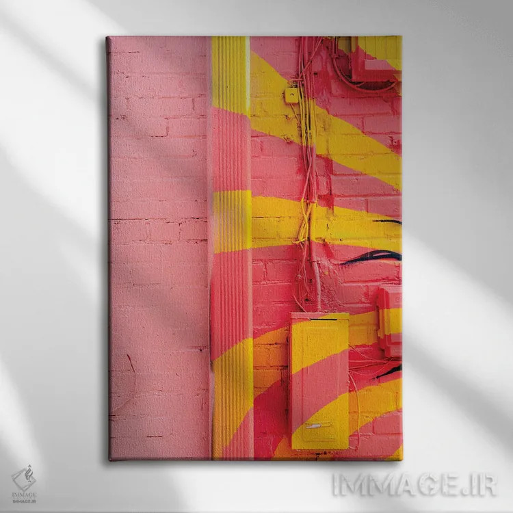 تابلو صورتی و زرد اثر بثانی یانگ - نمای روبهرو روی دیوار