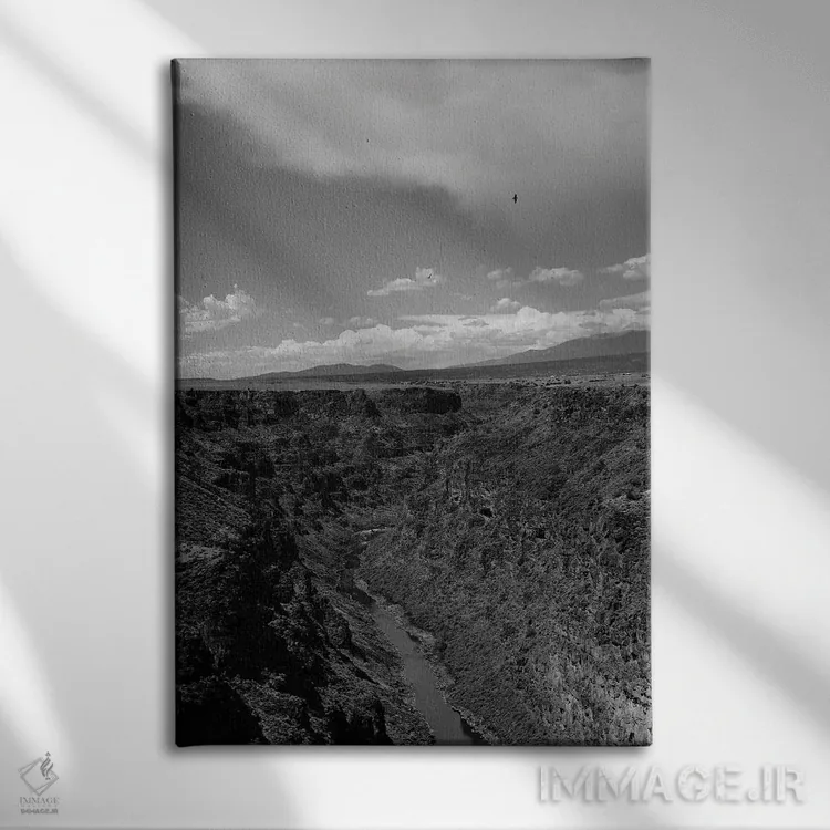 تابلو دره ریو گراند ۷ اثر بثانی یانگ - نمای روبهرو روی دیوار