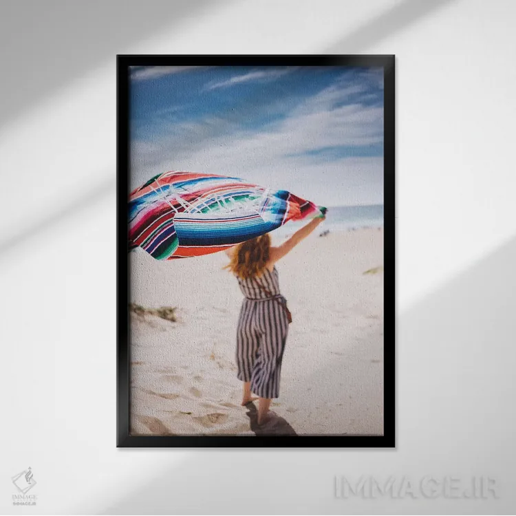 تابلو پتوی ساحل مالیبو اثر بثانی یانگ - نمای قابدار مشکی