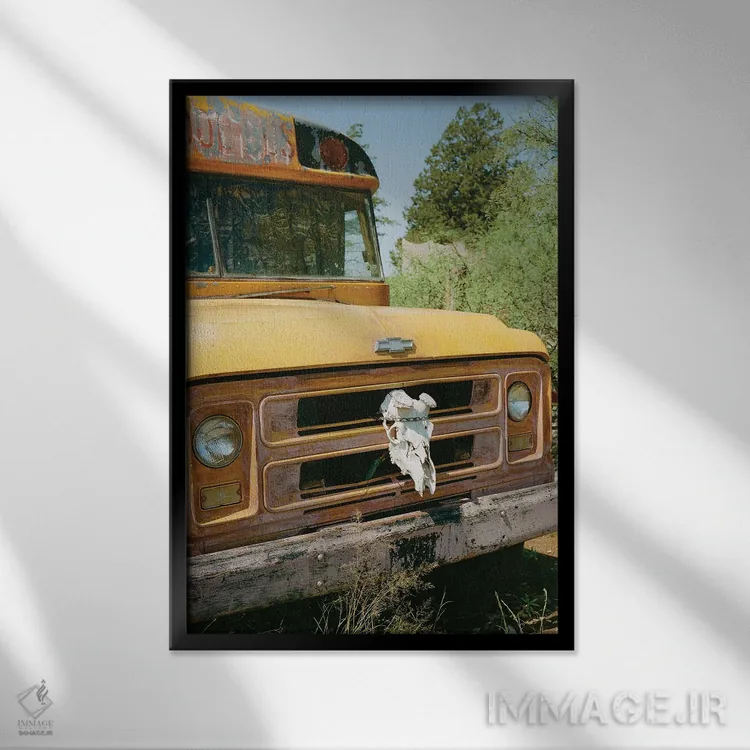 تابلو سواری مارفا ۱۴ اثر بثانی یانگ - نمای قابدار مشکی