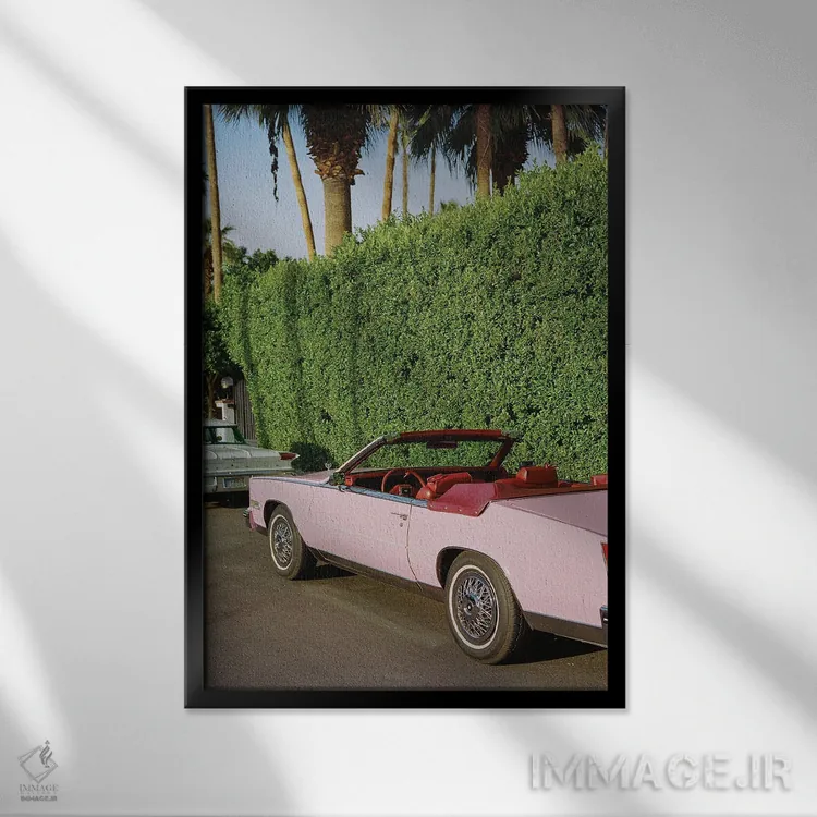 تابلو کادیلاک صورتی ۴ روی نگاتیو اثر بثانی یانگ - نمای قابدار مشکی