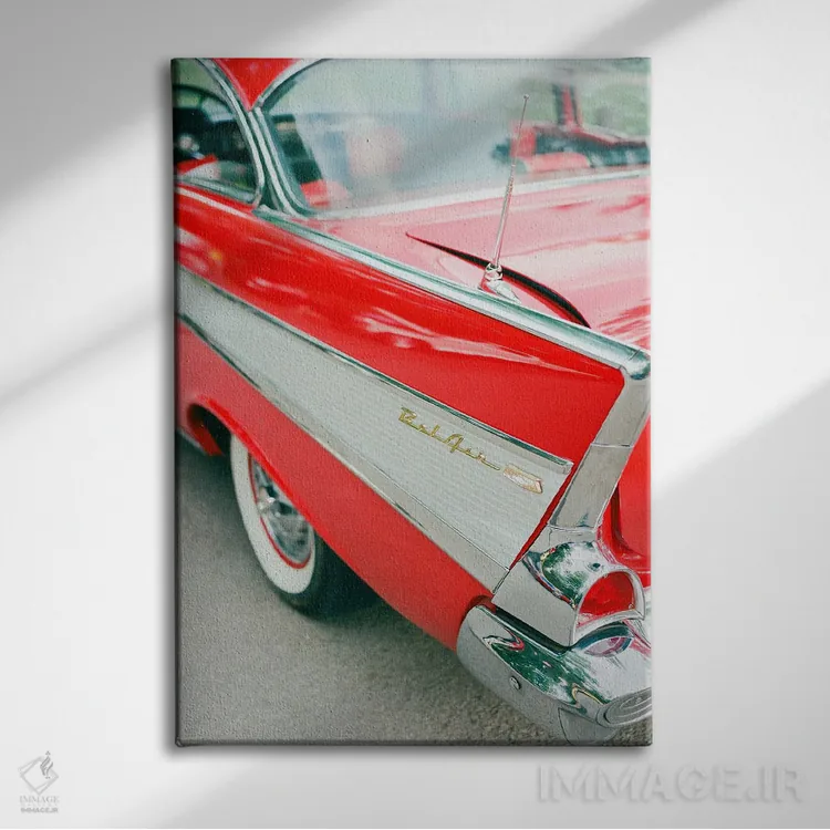 تابلو خودروی کلاسیک اثر بثانی یانگ - نمای روبهرو روی دیوار