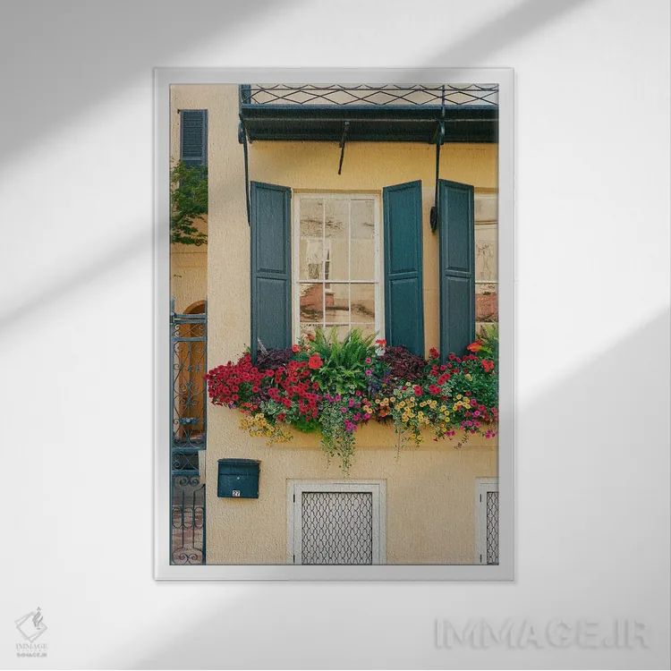 تابلو معماری چارلستون روی نگاتیو اثر بثانی یانگ - نمای قابدار سفید