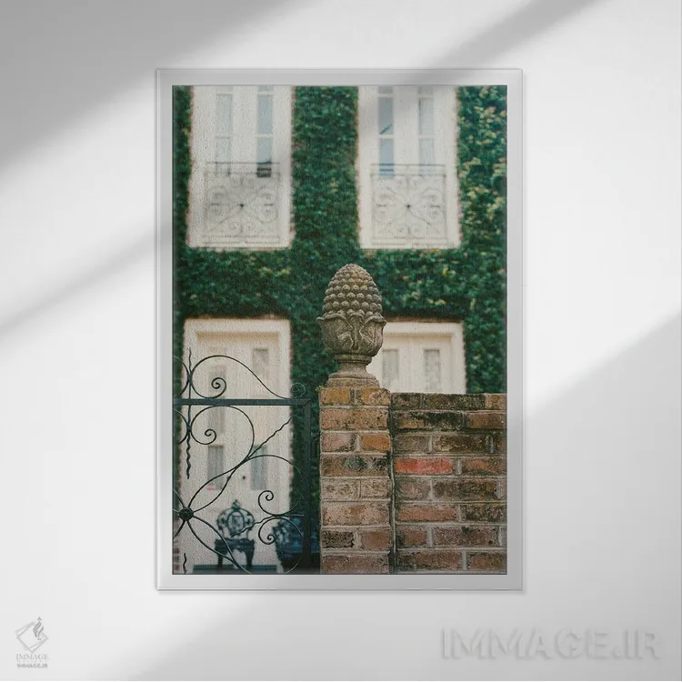 تابلو معماری چارلستون ۷ روی نگاتیو اثر بثانی یانگ - نمای قابدار سفید