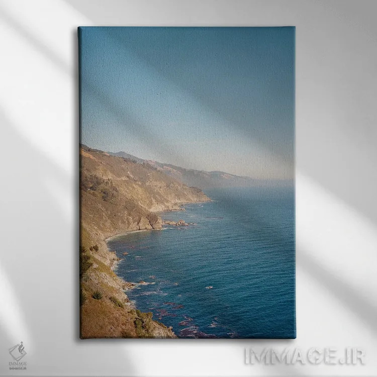 تابلو بیگ سور شماره یازده روی فیلم اثر بثانی یانگ - نمای روبهرو روی دیوار