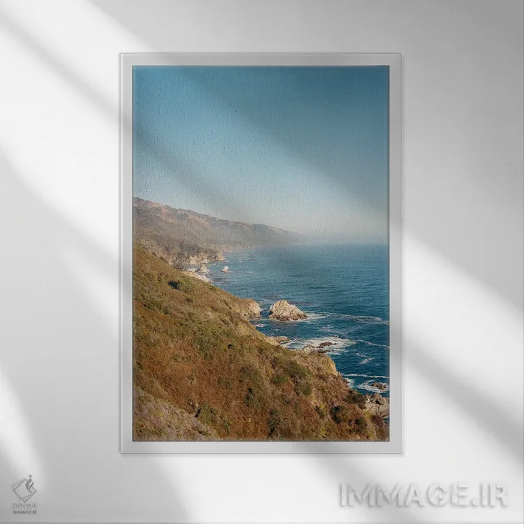 تابلو بیگ سور شماره چهار روی فیلم اثر بثانی یانگ - نمای قابدار سفید