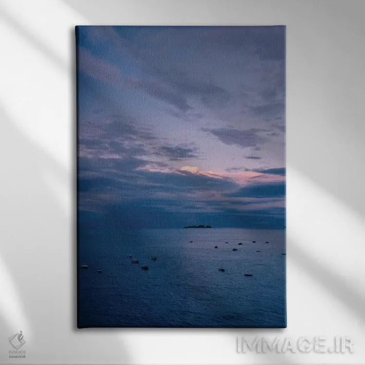 تابلو طلوع آفتاب پوزیتانو هشت اثر بثانی یانگ - نمای روبهرو روی دیوار